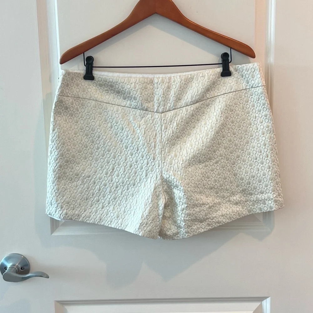 Lilly Pulitzer MAKENNA COCKTAIL SHORT GOLD METALLIC DOTTED JACQUARD